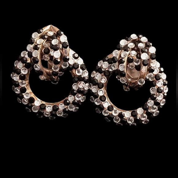 Source Unknown Jewelry - Vtg Clip Rhinestone Black and White Hoops Gold backing.  EUC!
